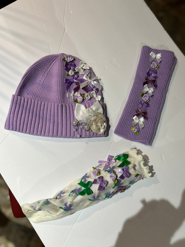 Beanie, Fingerless Gloves and Socks Set
